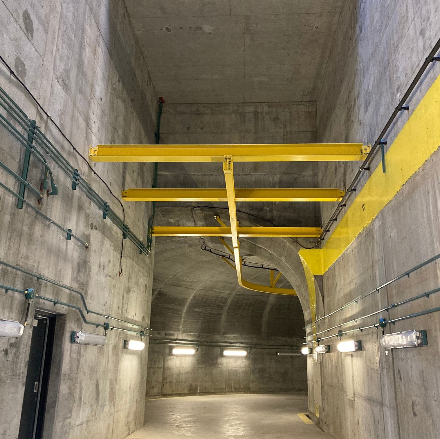 Chantier d’infrastructure publique réalisé par CSL pour la STM, au cœur de projets urbains majeurs de transport collectif.