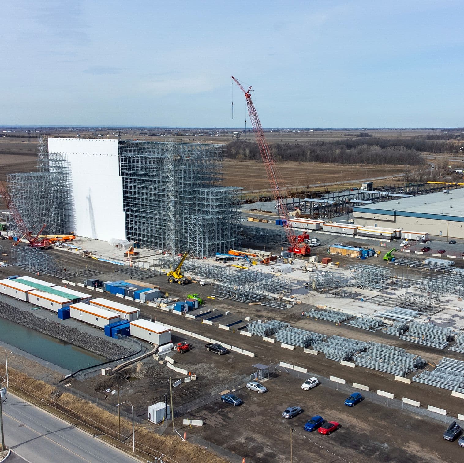 Chantier industriel de grande envergure réalisé par CSL pour GRI, livré en 2024 après plusieurs années de travaux complexes.